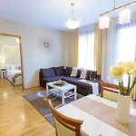 Colours Superior Apartment