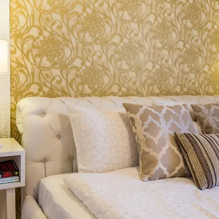 Apartment Colours Superior With Free Parking
